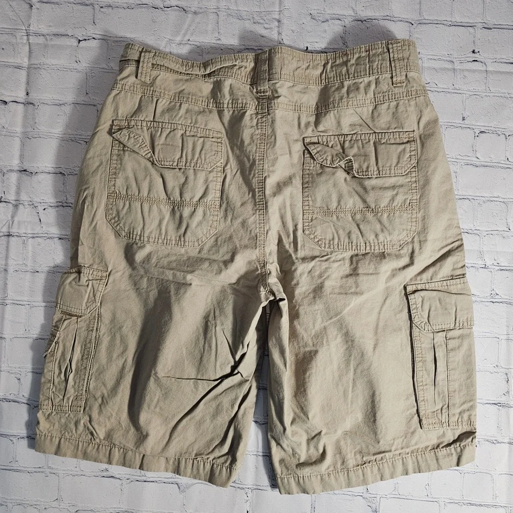 North Bay Cargo Supplies Men's Beige Cargo Shorts Size 34 Cotton Utility Pockets